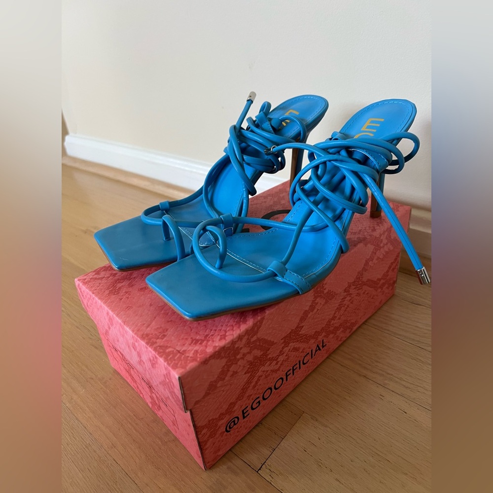 EGO Vibrant Blue Lace-Up Heels - Picture 2 of 8